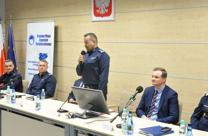 Warmińsko-mazurscy policjanci podsumowali rok 2017. Było wyraźnie lepiej, niż w 2016.